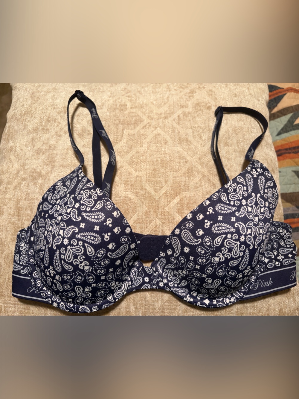 PINK Victoria's Secret Navy and White Paisley T-Shirt Bra